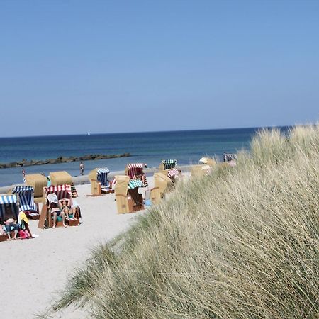 Am Horizont No 2 Fuer 2- 4 Pers, 2 Schlafz, Suedbalkon, Parkplatz Strandnah 400 Meter Zingst Dış mekan fotoğraf